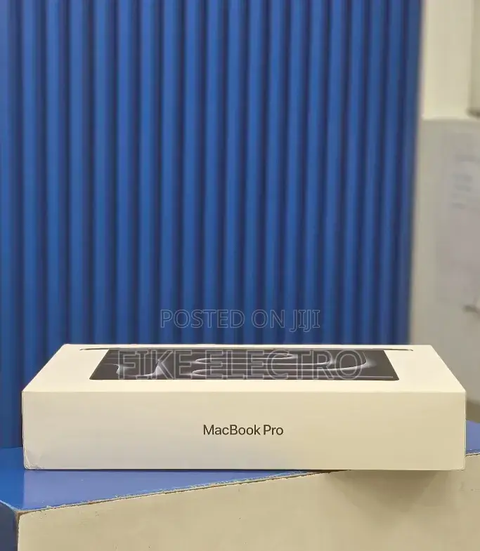 New Laptop Apple MacBook Pro 2025 M5 24GB Apple M5 Pro SSD 1T