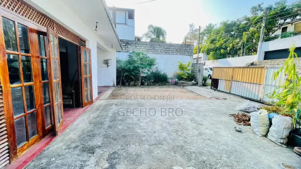 Furnished 3bdrm House in Bole for sale