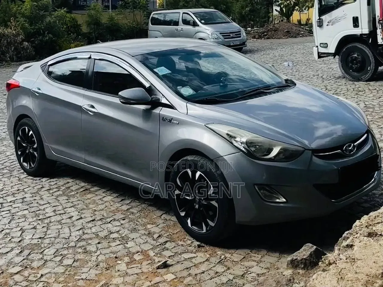 Hyundai Avante 2013 Gray