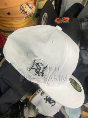 ፊክስድ እና ስናፕባክ ኮፍያዎች: Ny፣ La፣