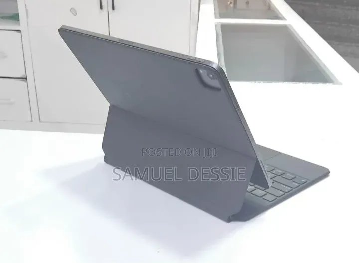 New Apple iPad Pro 256 GB
