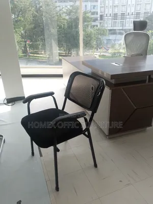 Four Leg Office Chair