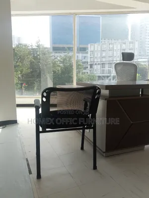 Four Leg Office Chair