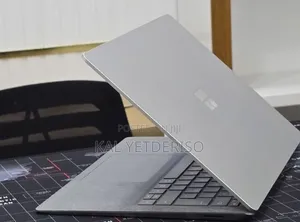 New Laptop Microsoft Surface Laptop 3 16GB Intel Core i7 SSD 512GB