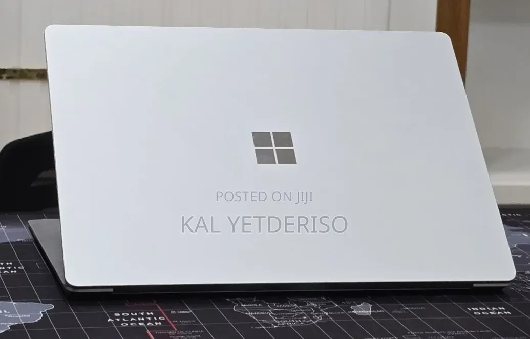 New Laptop Microsoft Surface Laptop 3 16GB Intel Core i7 SSD 512GB