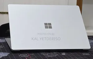 New Laptop Microsoft Surface Laptop 3 16GB Intel Core i7 SSD 512GB
