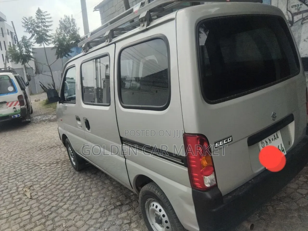 Suzuki Eeco 2024 Off white