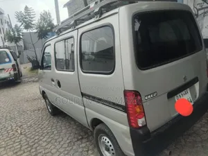 Suzuki Eeco 2024 Off white