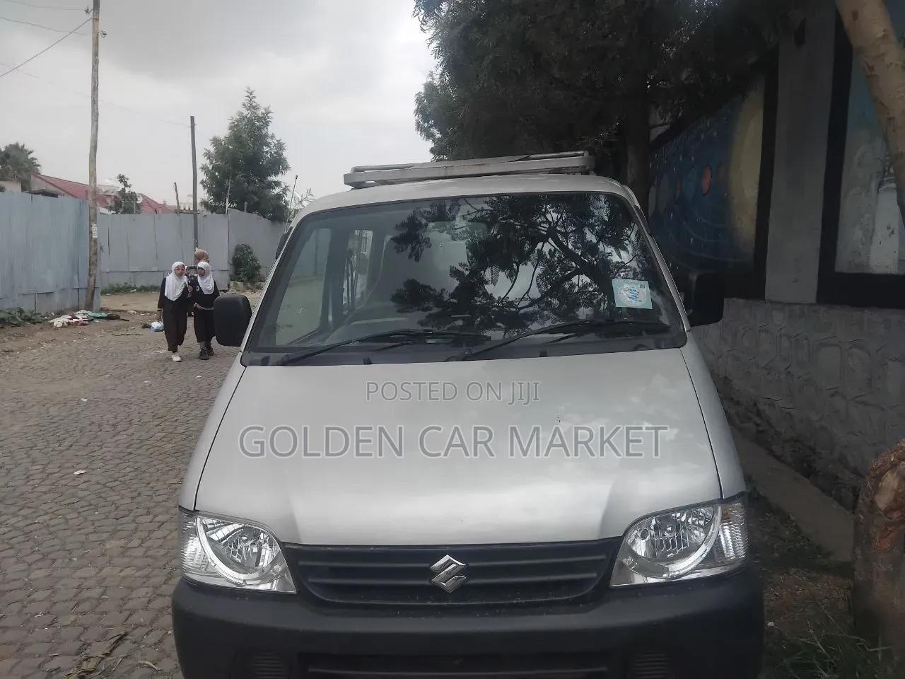 Suzuki Eeco 2024 Off white