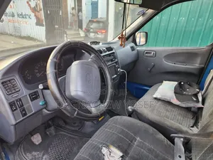 Toyota Previa 1997 Blue