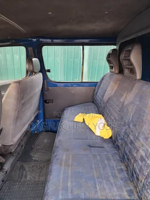 Toyota Previa 1997 Blue