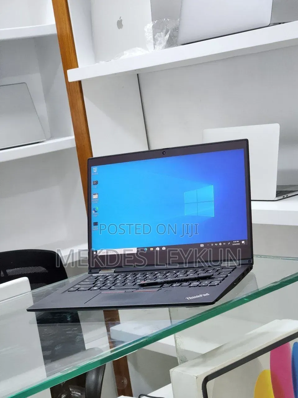 New Laptop Lenovo ThinkPad X390 Yoga 16GB Intel Core i5 SSD 512GB