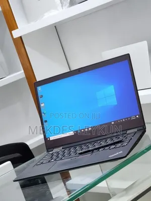 New Laptop Lenovo ThinkPad X390 Yoga 16GB Intel Core i5 SSD 512GB