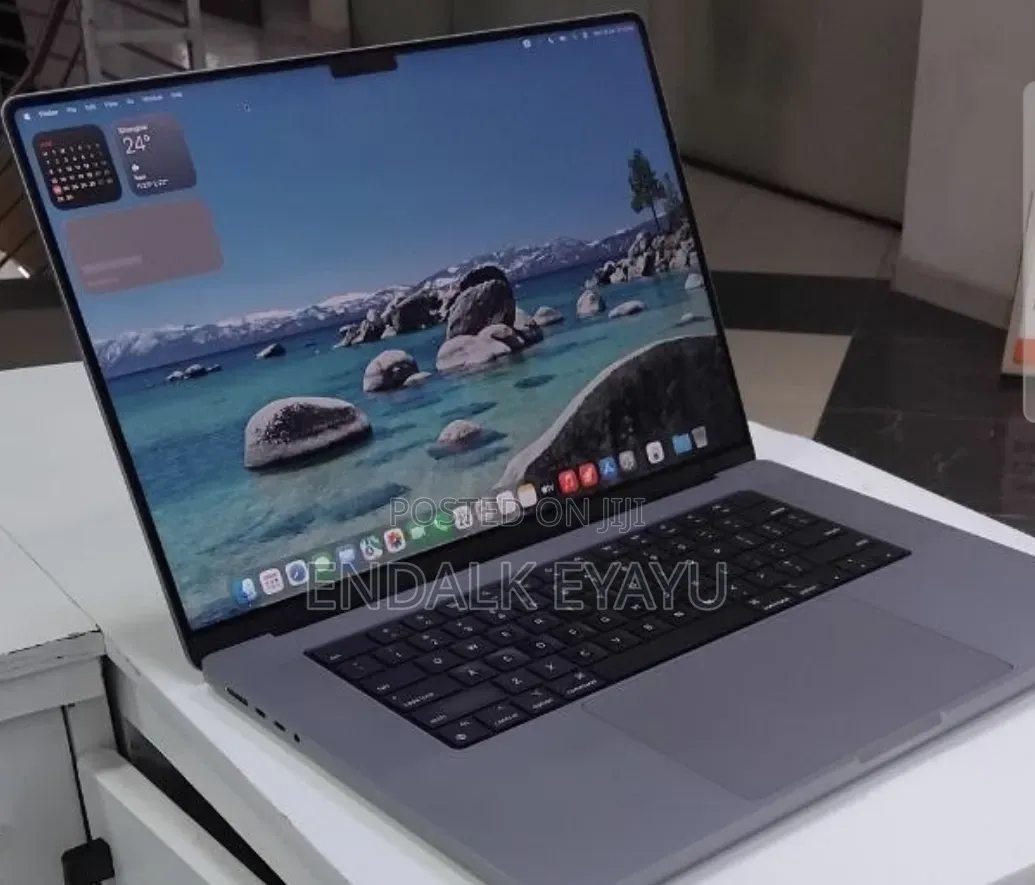New Laptop Apple MacBook Pro 2021 M1 32GB Apple M1 Pro SSD 1T