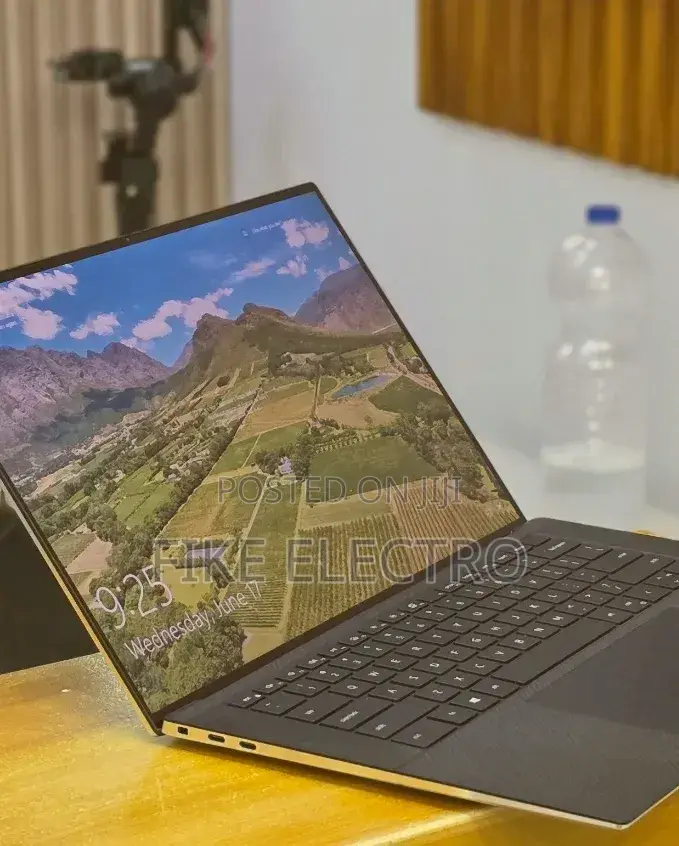 New Laptop Dell XPS 15 16GB Intel Core i7 SSD 512GB