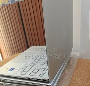 New Laptop HP 16GB Intel Core i5 SSD 512GB