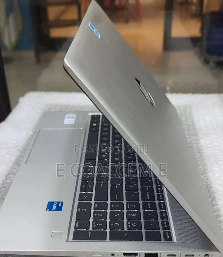 New Laptop HP 16GB Intel Core i5 SSD 512GB