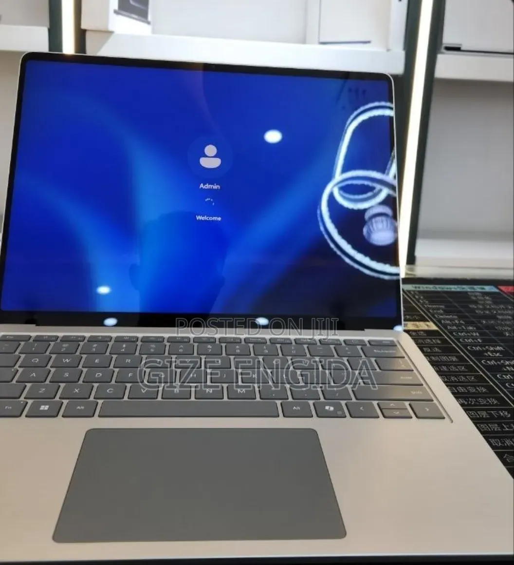 New Microsoft Surface Laptop 7 16GB Qualcomm Snapdragon X Elite 512GB