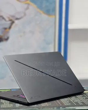 New Laptop Asus ROG Strix G16 G614 16GB Intel Core Ultra 9 SSD 1T
