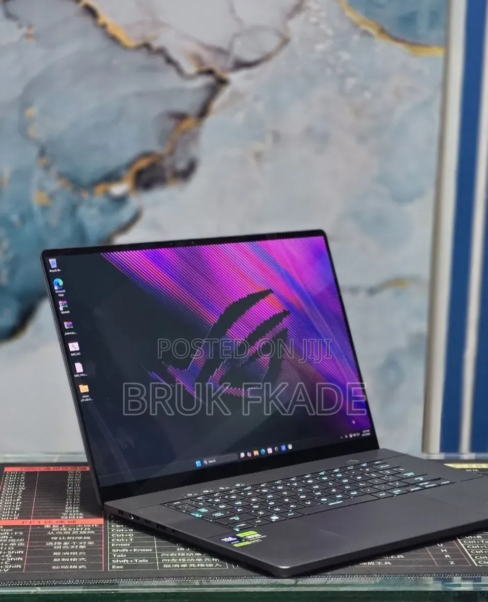 New Laptop Asus ROG Strix G16 G614 16GB Intel Core Ultra 9 SSD 1T