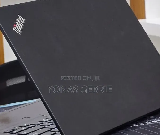New Laptop Lenovo 16GB AMD Ryzen 5 SSD 512GB