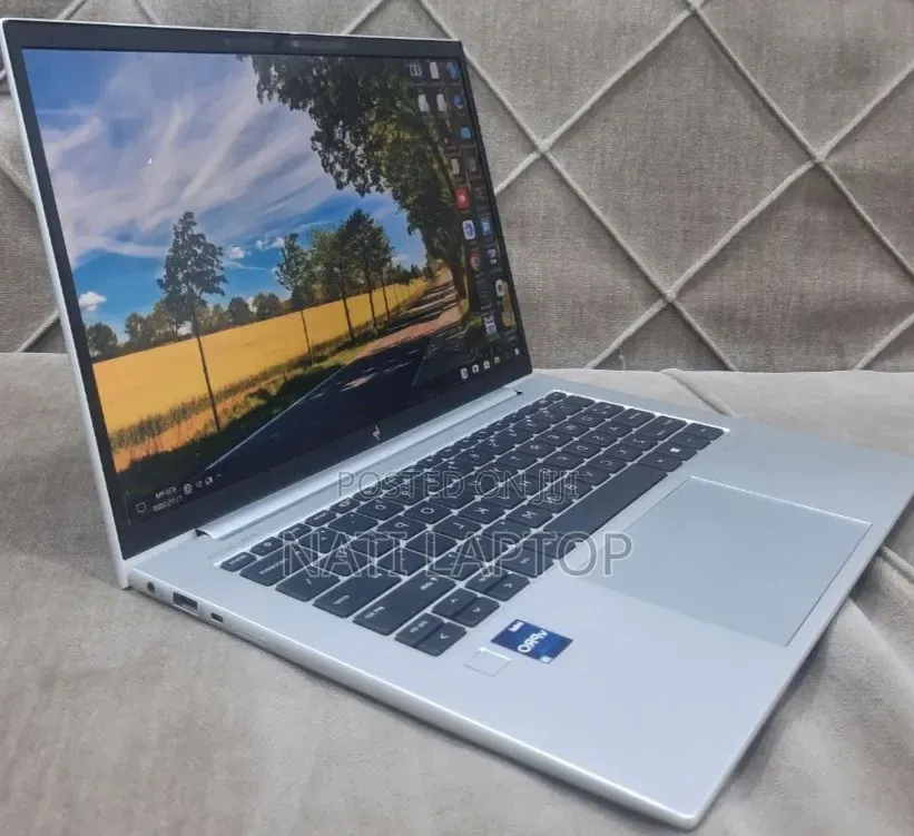 New Laptop HP EliteBook 840 G9 16GB Intel Core i5 SSD 512GB