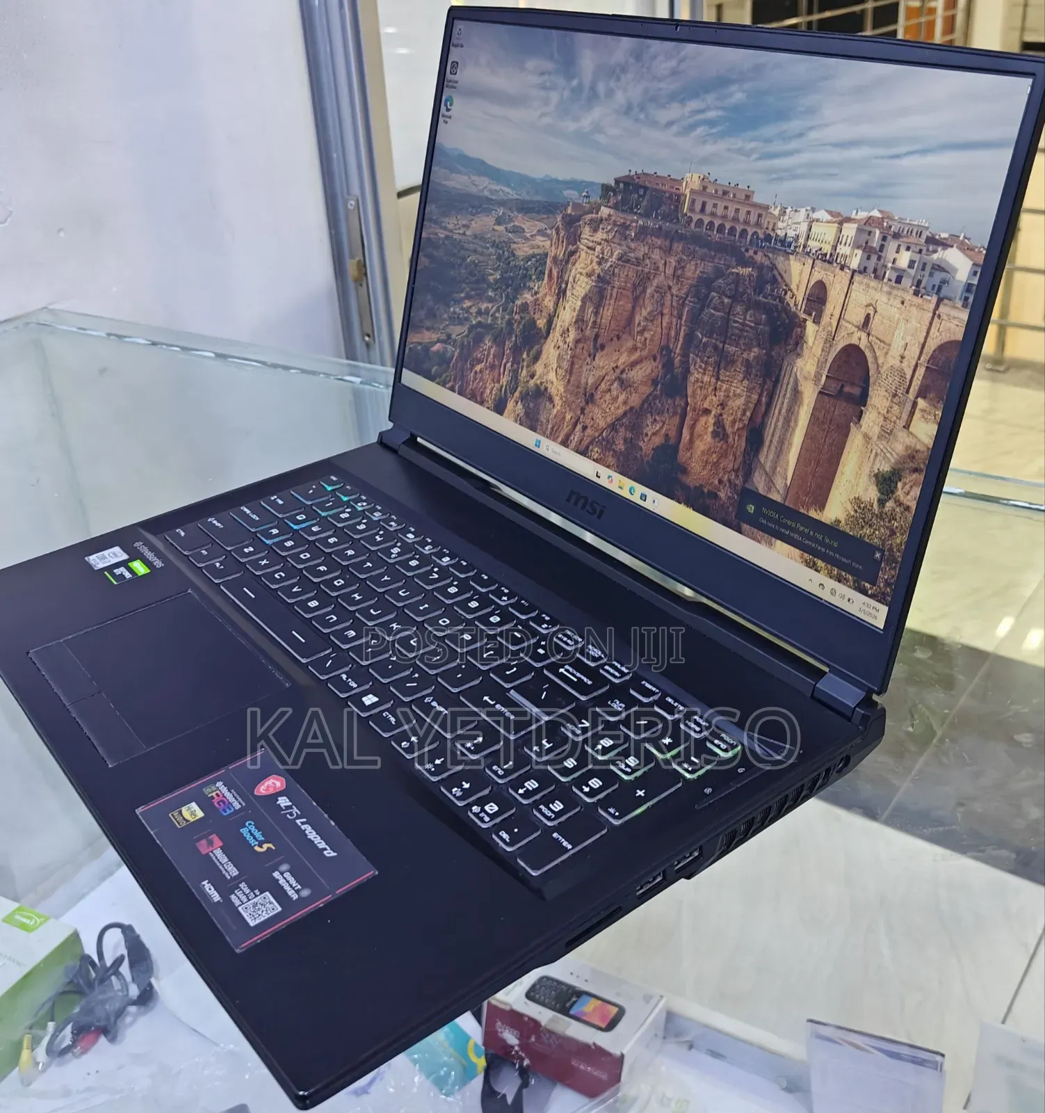 New Laptop MSI 16GB Intel Core i7 SSD 512GB