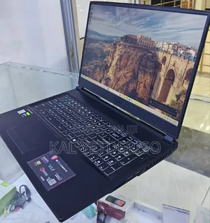 New Laptop MSI 16GB Intel Core i7 SSD 512GB
