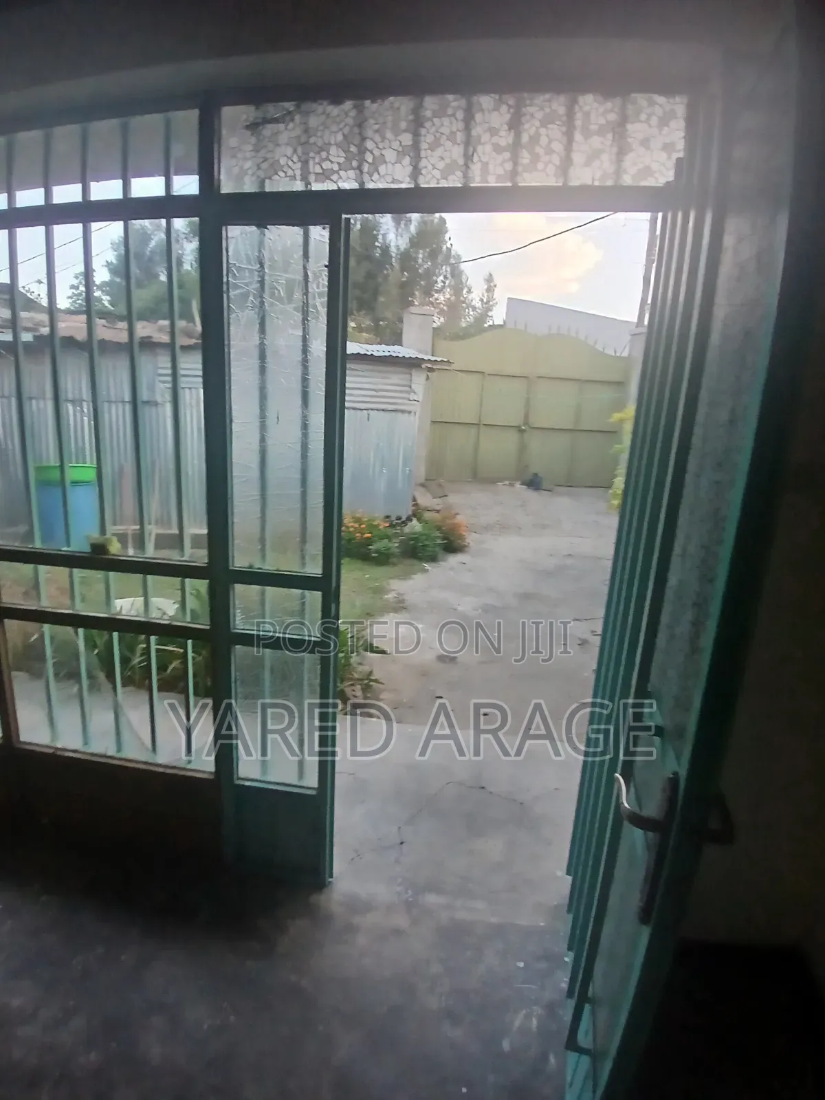 2bdrm House in Bole for rent