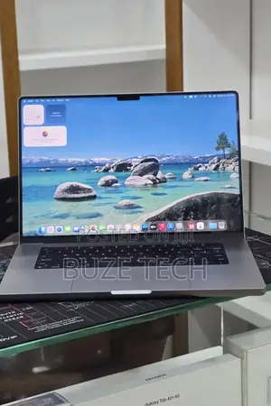New Laptop Apple MacBook Pro 2021 M1 32GB Apple M1 Pro SSD 512GB