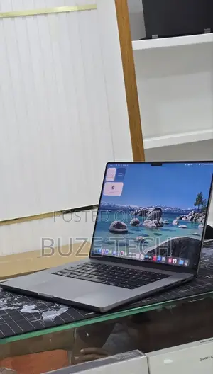 New Laptop Apple MacBook Pro 2021 M1 32GB Apple M1 Pro SSD 512GB