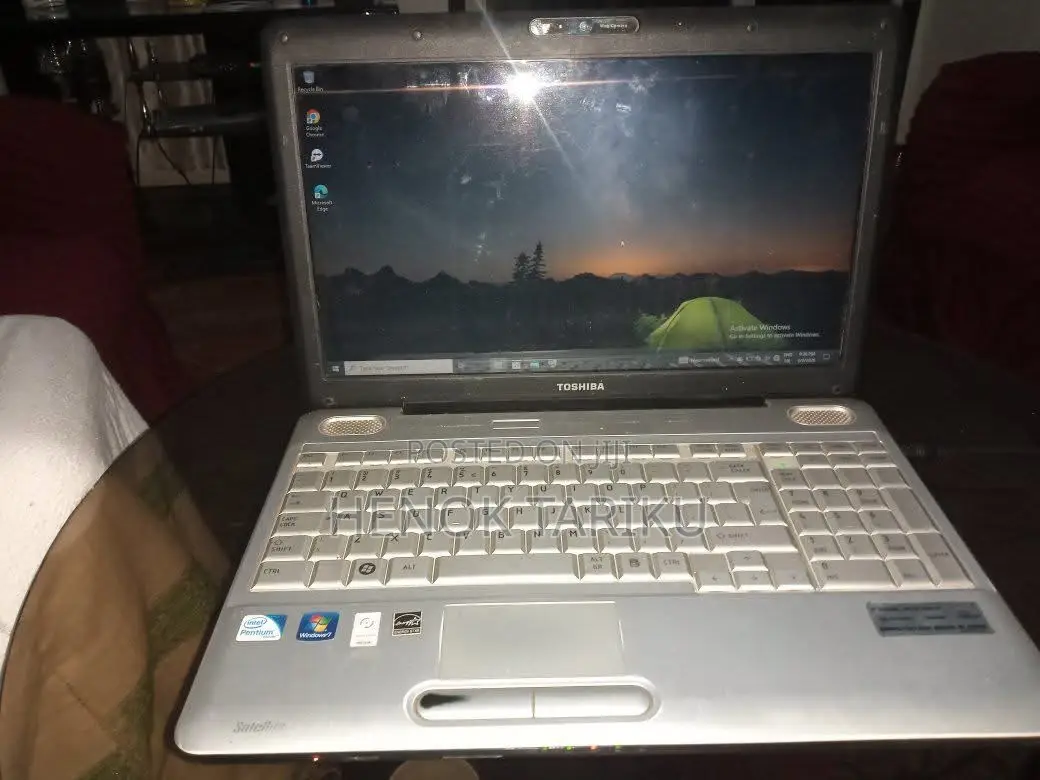 Laptop Toshiba Satellite C55 4GB HDD 320GB
