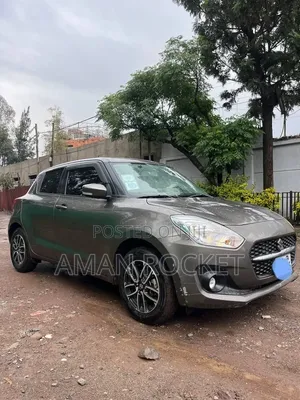 Suzuki Swift 2022 Gray