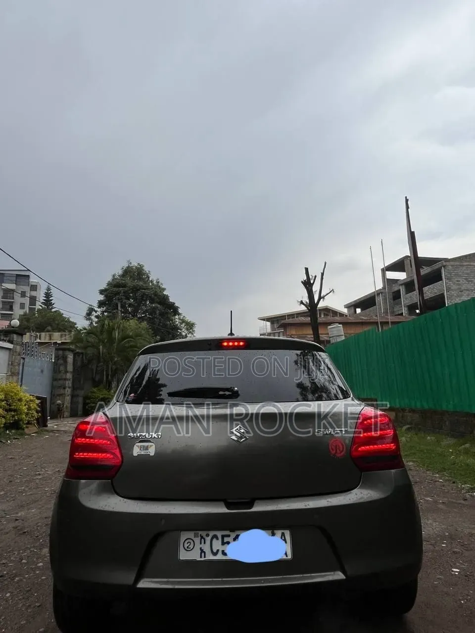 Suzuki Swift 2022 Gray