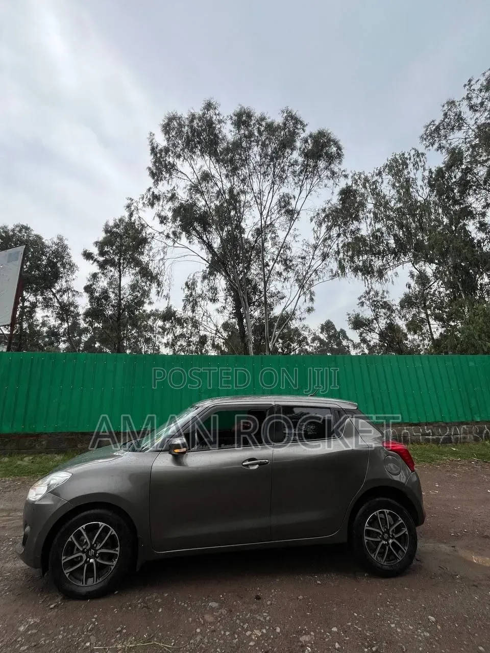 Suzuki Swift 2022 Gray