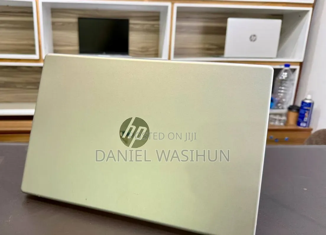 New Laptop HP Stream Notebook 8GB Intel Core i5 SSD 512GB