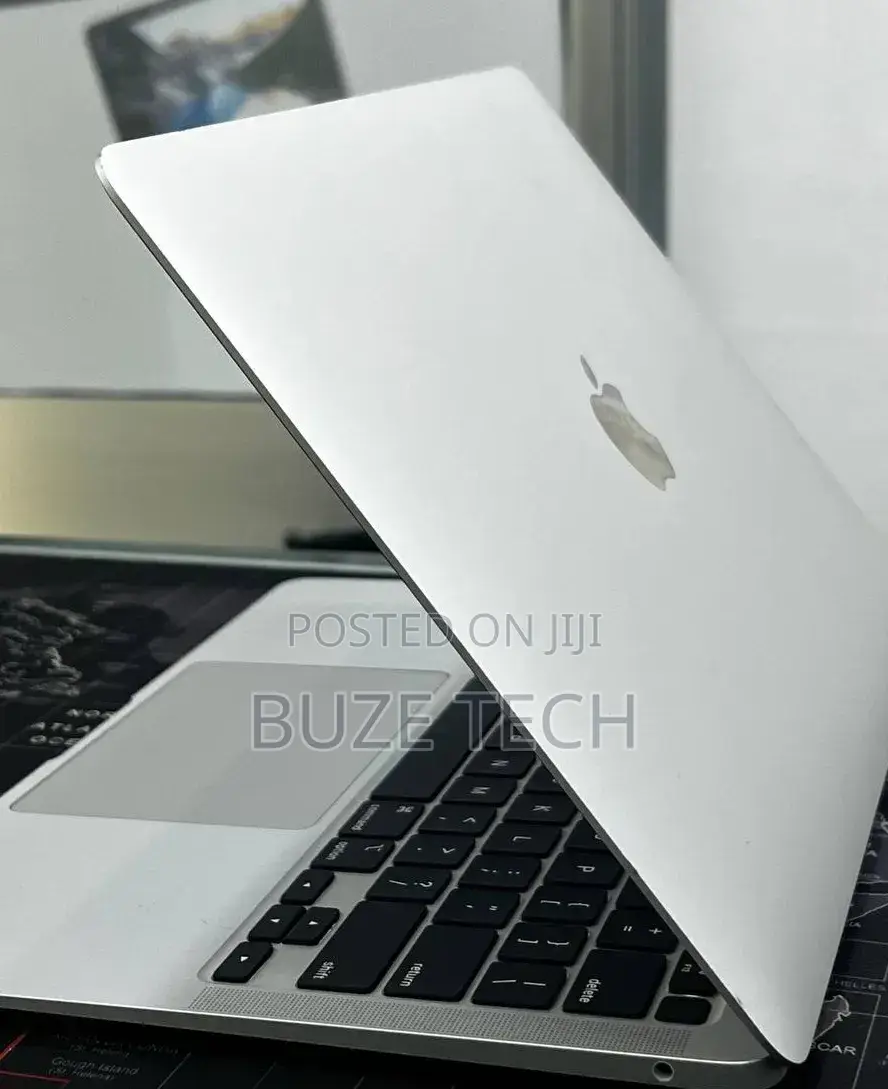 New Laptop Apple MacBook Air 2020 M1 16GB Apple M1 SSD 512GB
