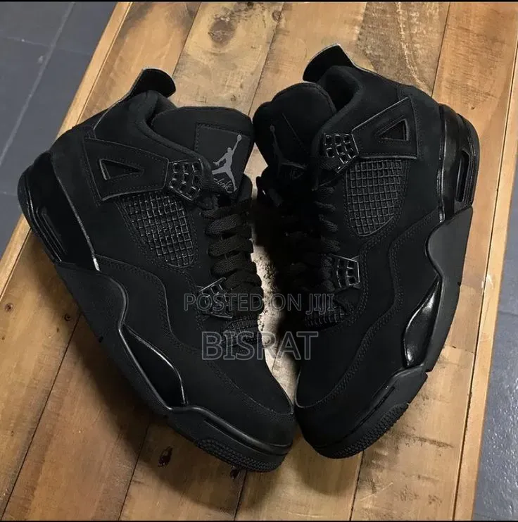 Jordan 4 Black Cat