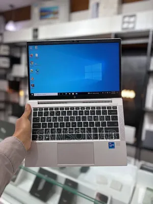 New Laptop HP EliteBook 840 G8 16GB Intel Core i7 SSD 512GB