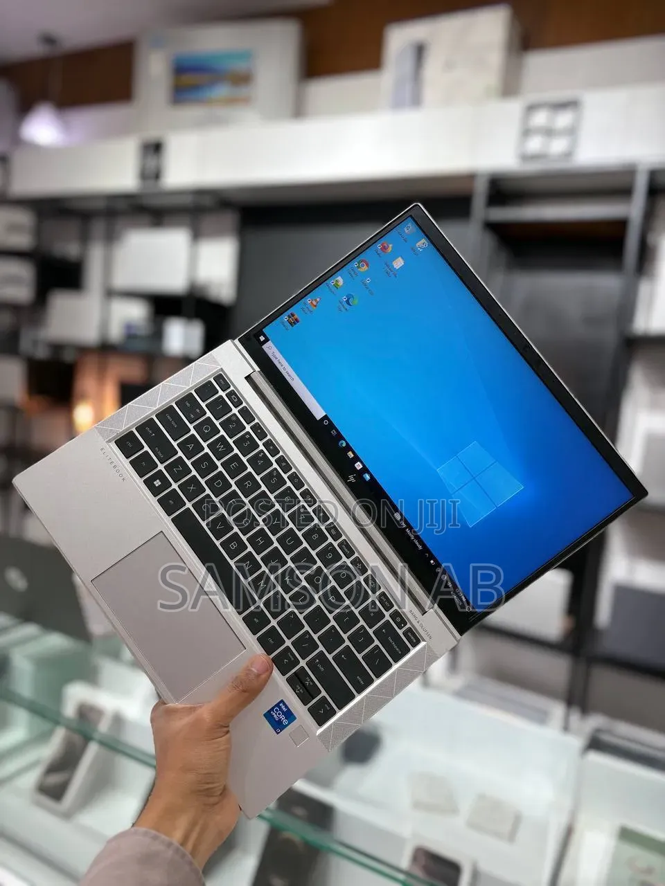 New Laptop HP EliteBook 840 G8 16GB Intel Core i7 SSD 512GB