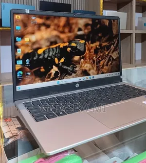 New Laptop HP Stream Notebook 16GB Intel Core i7 SSD 1T