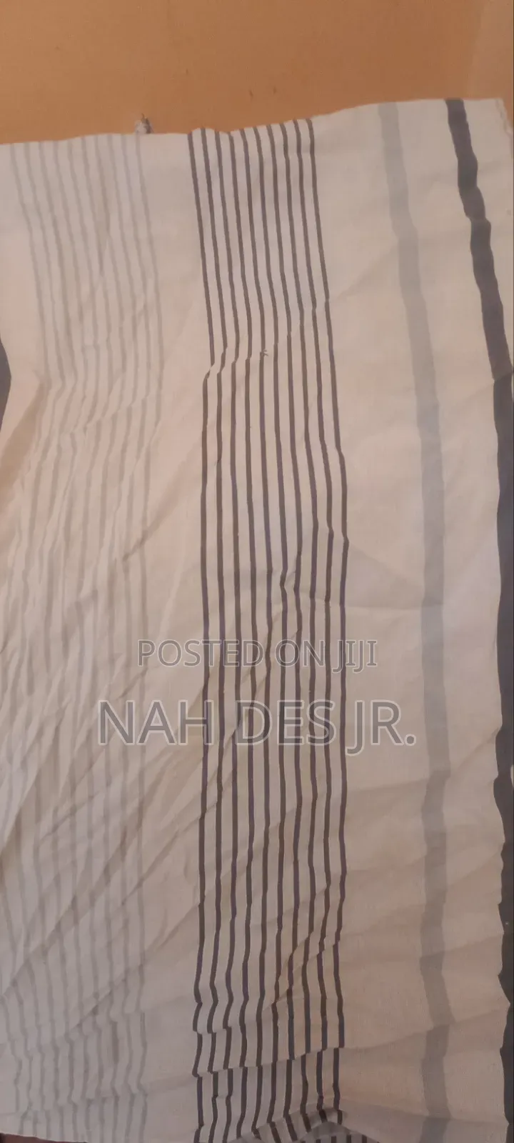 አንሶላ Bed Sheet