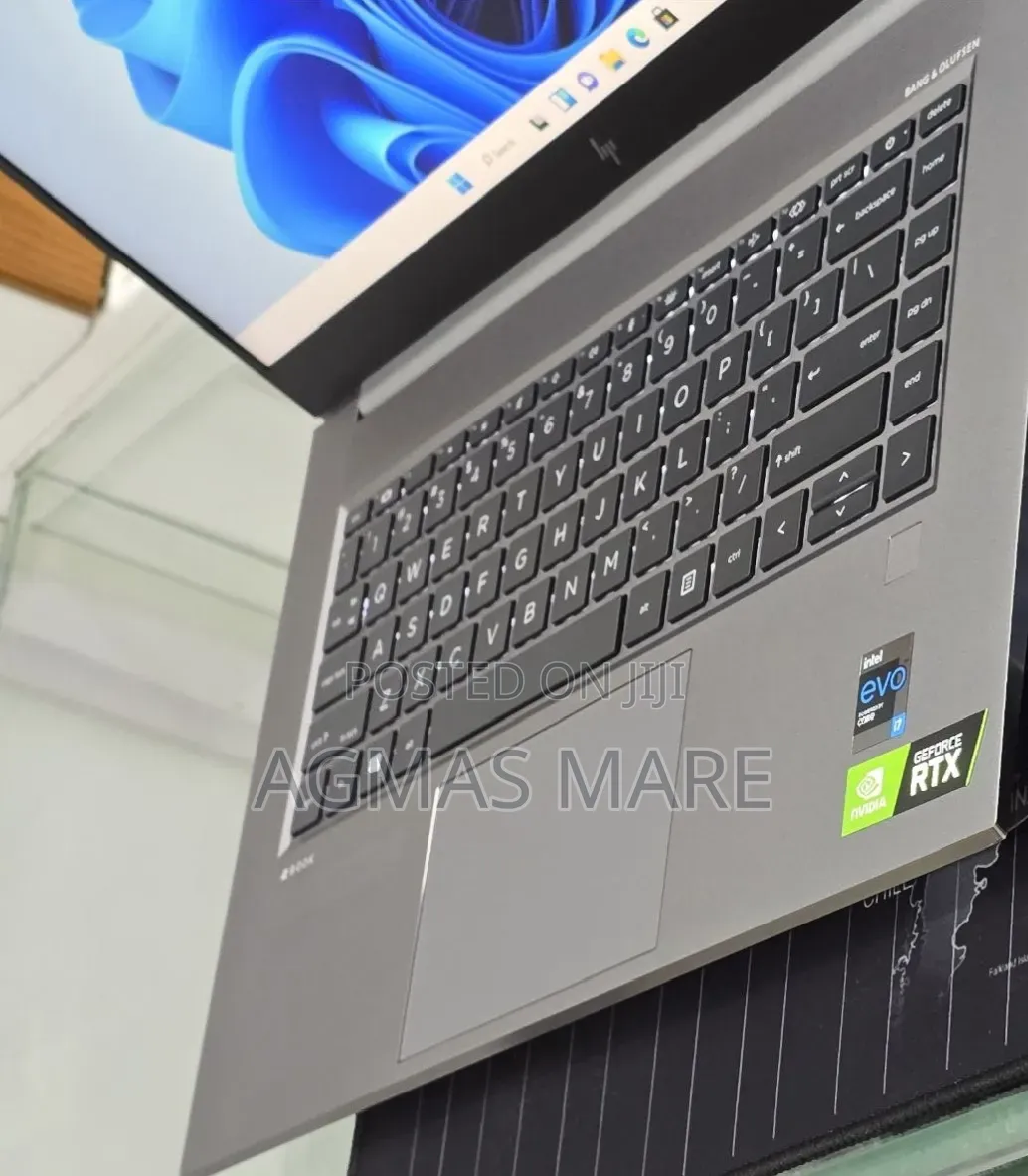 New Laptop HP ZBook 15 32GB Intel Core i7 SSD 512GB