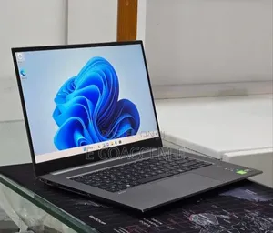 New Laptop HP 32GB Intel Core i7 SSD 512GB