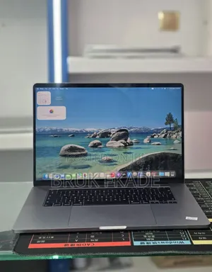 New Laptop Apple MacBook Pro 2019 32GB Intel Core i9 SSD 1T