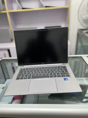 New Laptop HP ZBook 14 16GB Intel Core i7 SSD 512GB