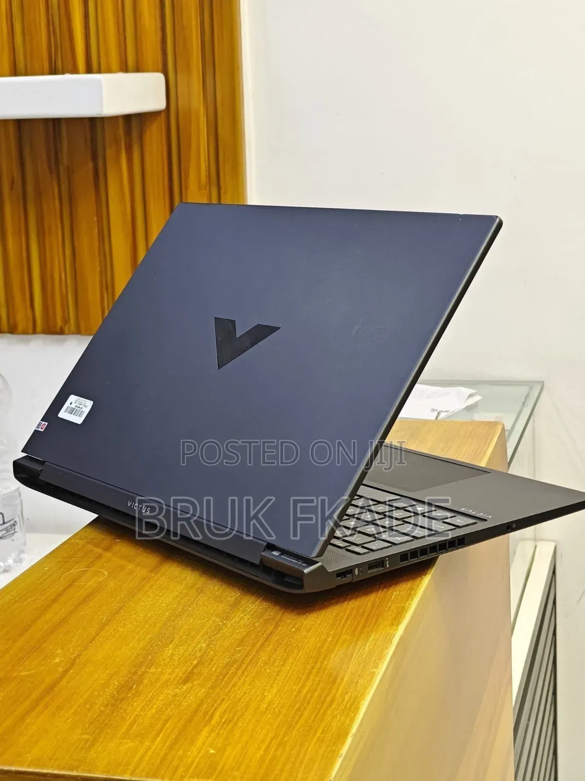 New Laptop HP Victus 16 16GB Intel Core i7 SSD 1T
