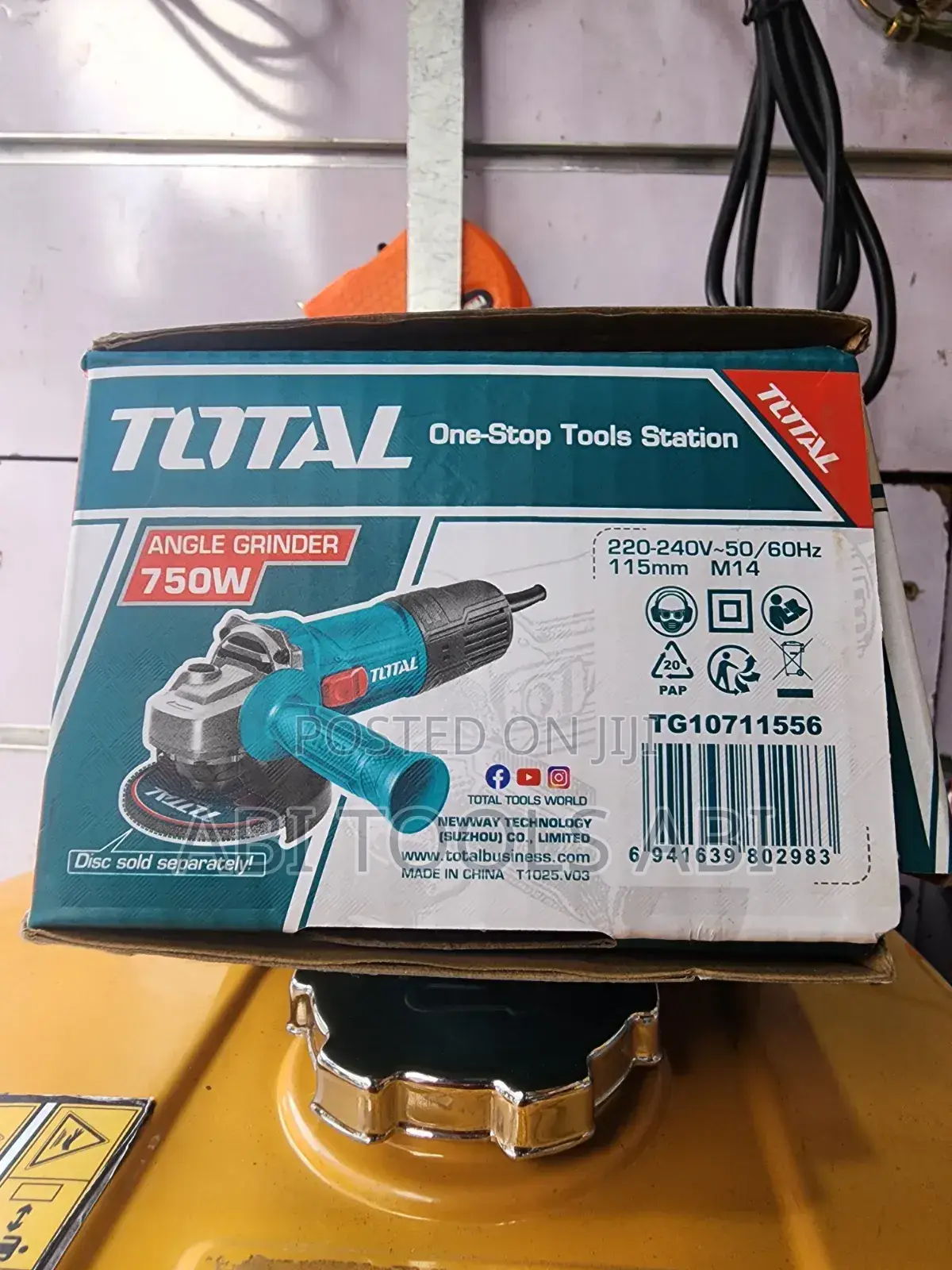 Total Angle Grinder 750w