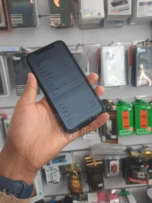 Apple iPhone XR 64 GB Black