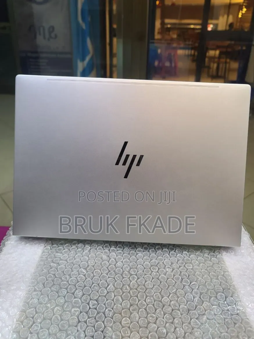 New Laptop HP EliteBook 640 G11 16GB Intel Core Ultra 7 SSD 512GB